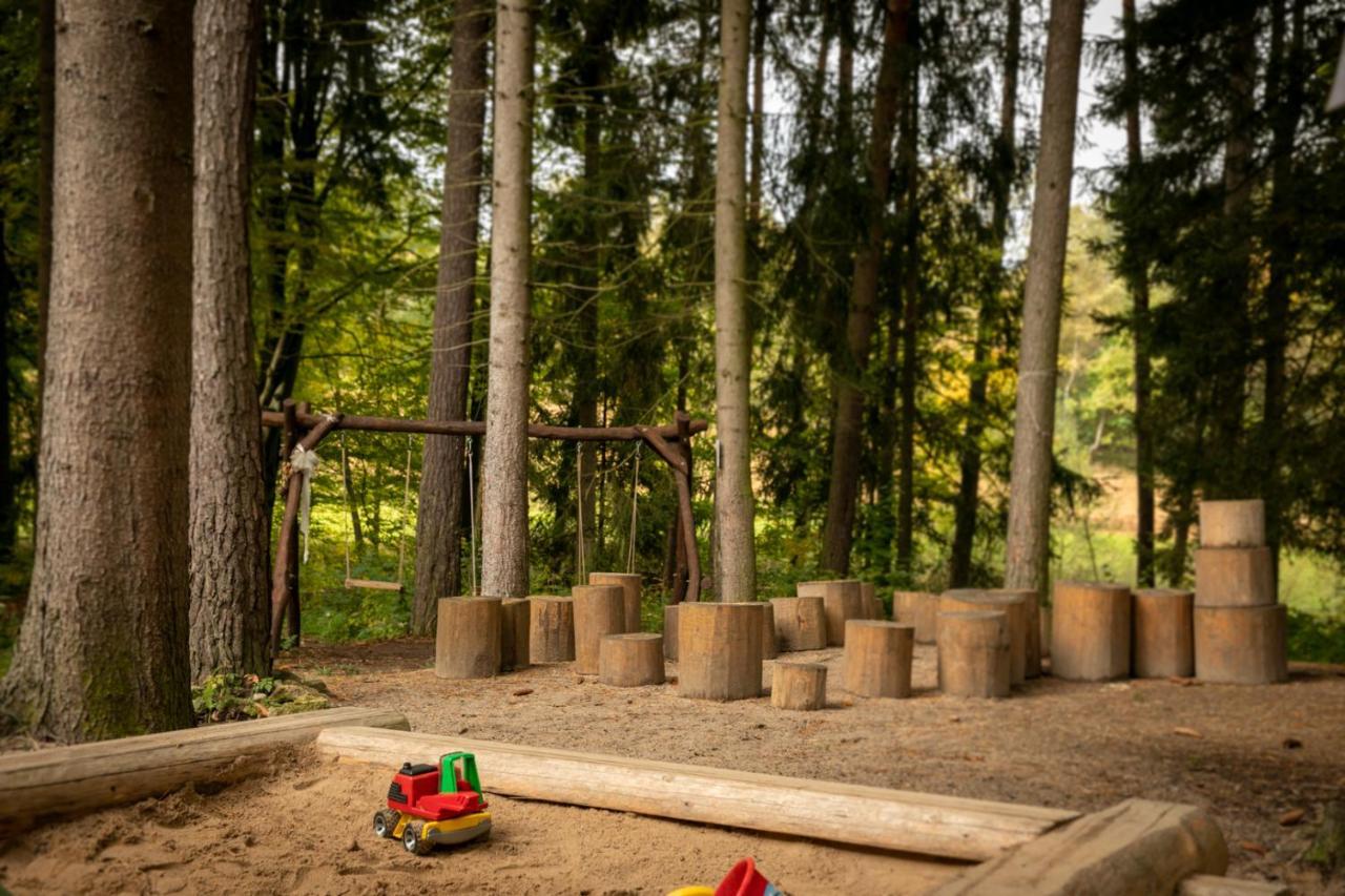 Hotel Kouty Ledeč nad Sázavou Exteriör bild